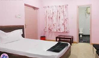 Hotel Kasi Towers Lodge, Kumbakonam 3